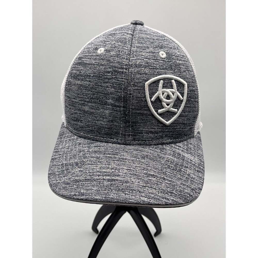 Ariat 110 One Ten Flexfit Tech Trucker Hat Cap Mens Heather Gray Snapback